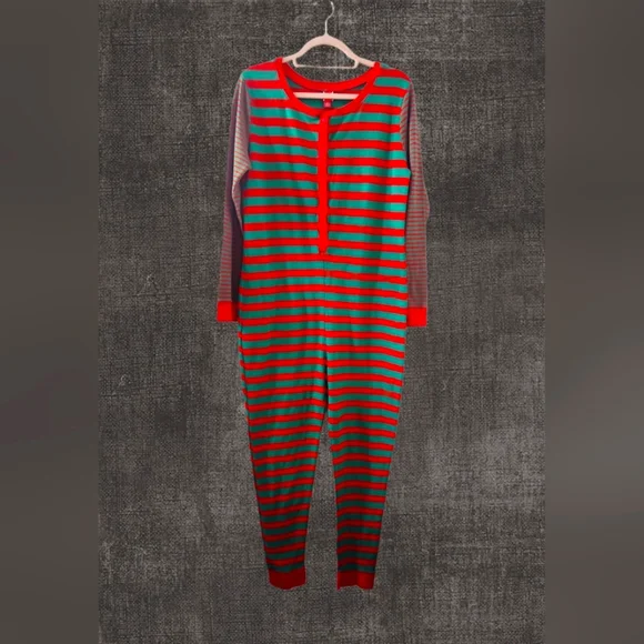 Target Red Green Striped Thermal One Piece Christmas Unisex Pajamas Size L (E10) - Picture 1 of 8